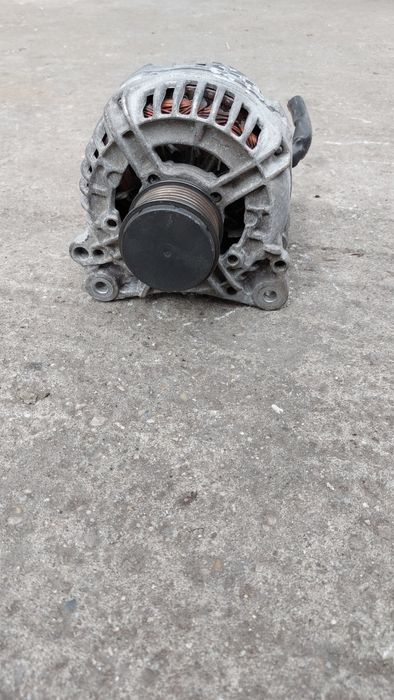 Alternator VW T5 1.9 TDI motor AXB AXC BRR BRS 2001-2010