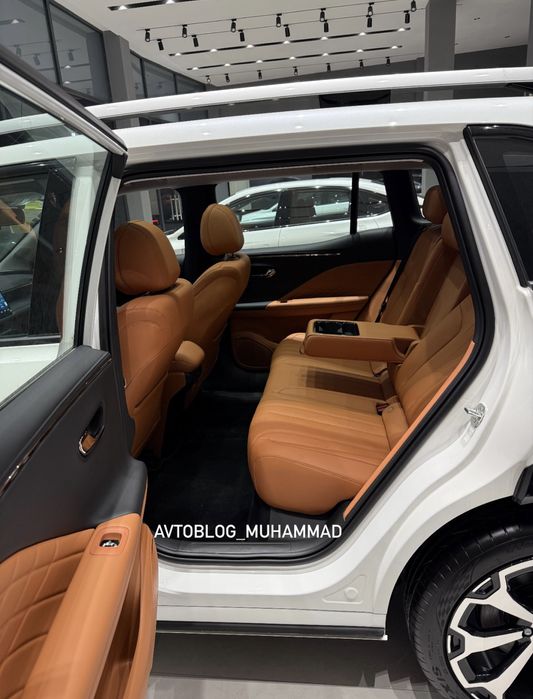 Gac aion V 650 km Rasmiy 3 yil kafolat yoki 100 min km + servis