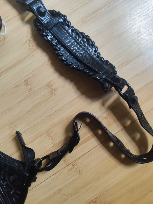 Geantă de umăr Balenciaga Le Cagole Shoulder Bag Neagră (Nouă)
