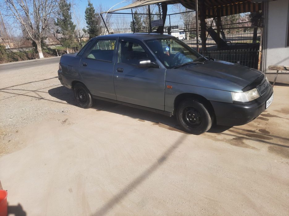 Лада мошинаси  сотилади