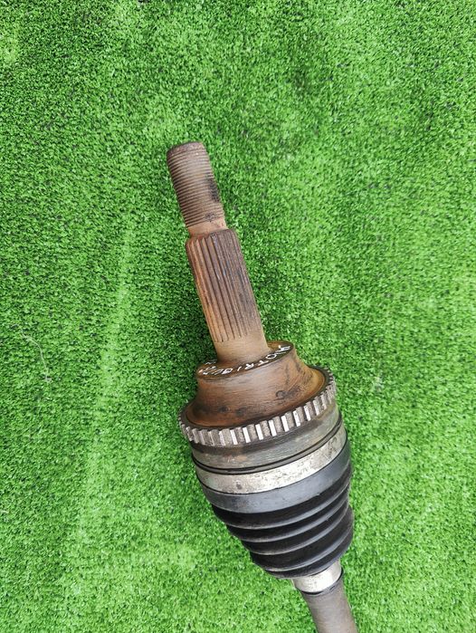 Привод задний левый Мазда Трибут Mazda Tribute