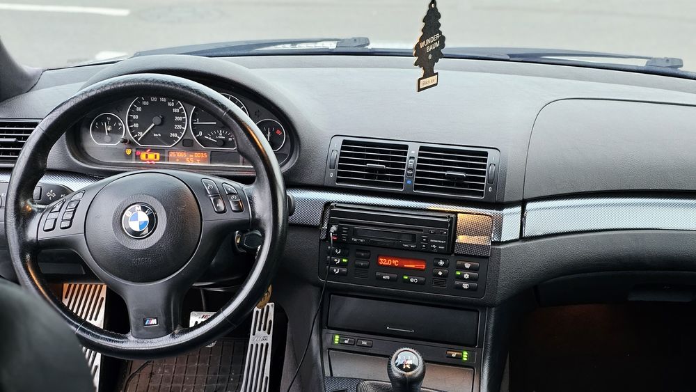 BMW E46 318i an 2003