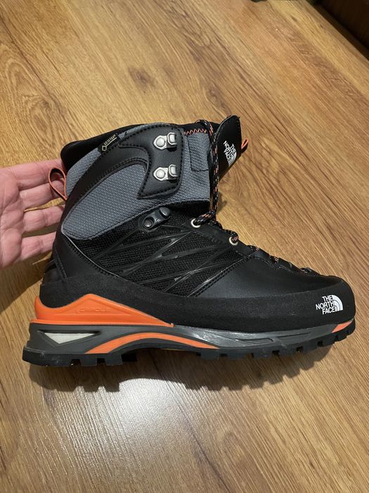 Ghete North face dama