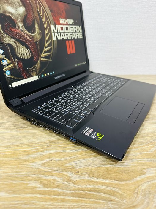 Недорого Hansung Core i7-8 Ядерный+GTX1050Ti гейсерский ноутбук