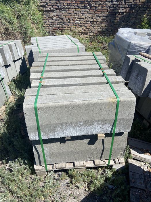 Дорожный бордюр размер 800÷300÷150