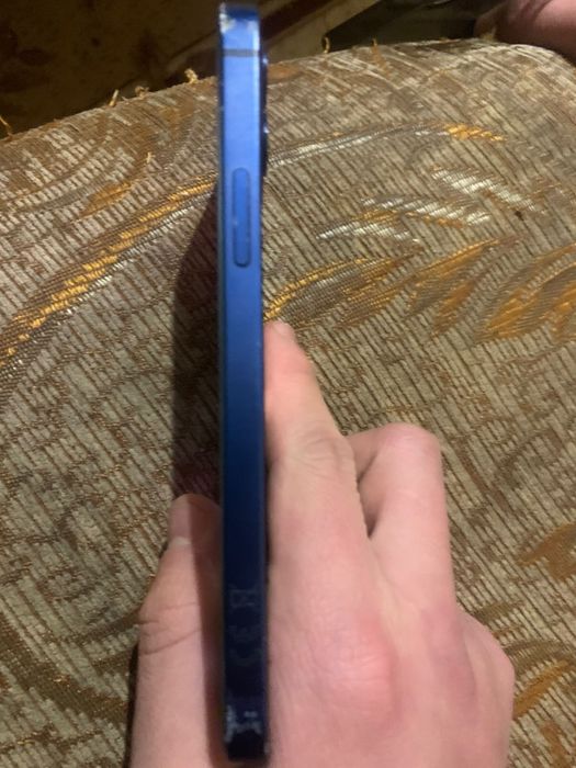 Айфон 12 продайем