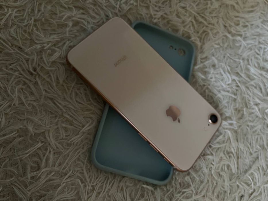 продам Iphone 8 64гб