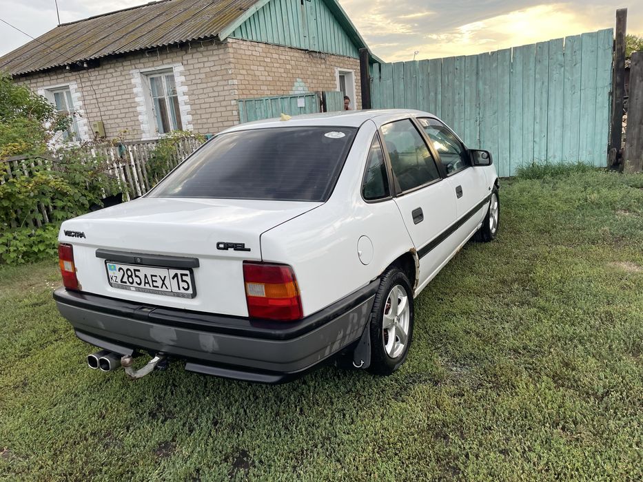 Продам Опель Вектра 1991