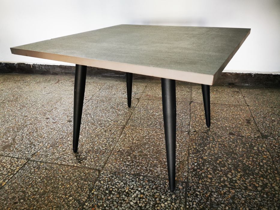 Масичка за двир, градина или др.  60х60