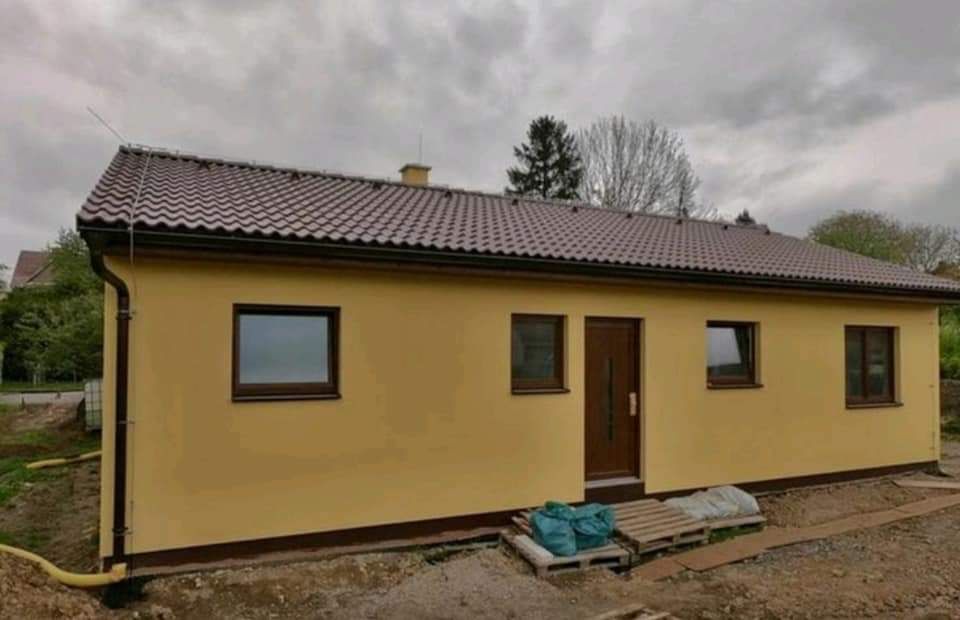 Vand locuinta 8x12 m din panouri sandwich izolata