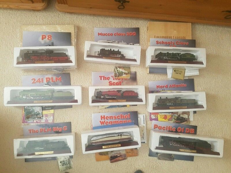 Machete locomotive ATLAS noi sc. 1:100 plinta lemn 23-30 cm