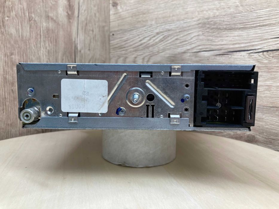 Radio casetofon ALPHA [BETA GAMMA] golf passat touran jetta polo tiguan caddy