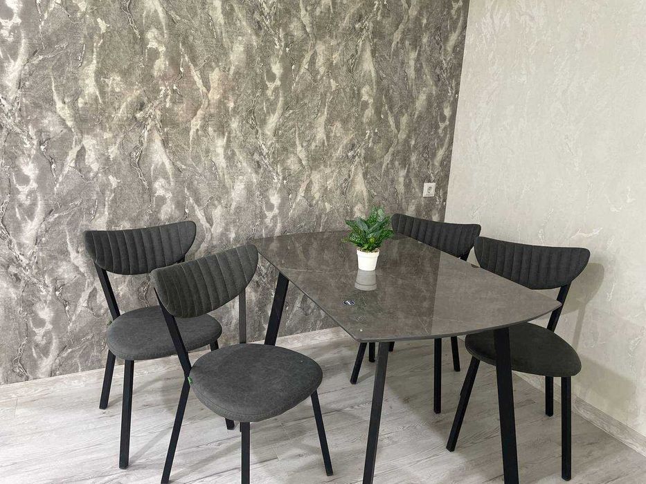 Сдается светлая 4-комн квартира на ЦУМ | Метро Космонавты | МВД