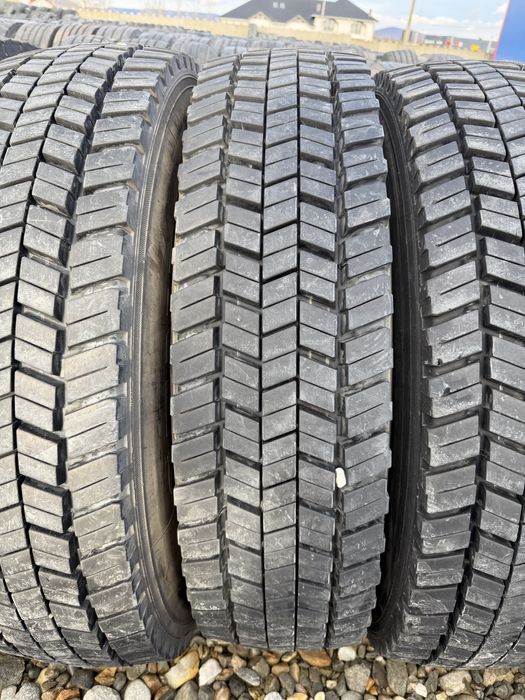 Anvelope 11R22.5 Semperit