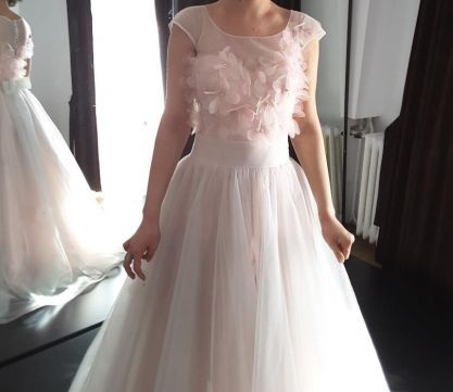 Vând rochie de mireasa NOUA Calin Events mar 36