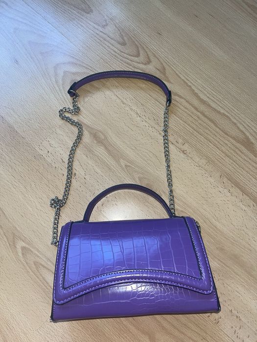 Дамска чанта от Stradivarius