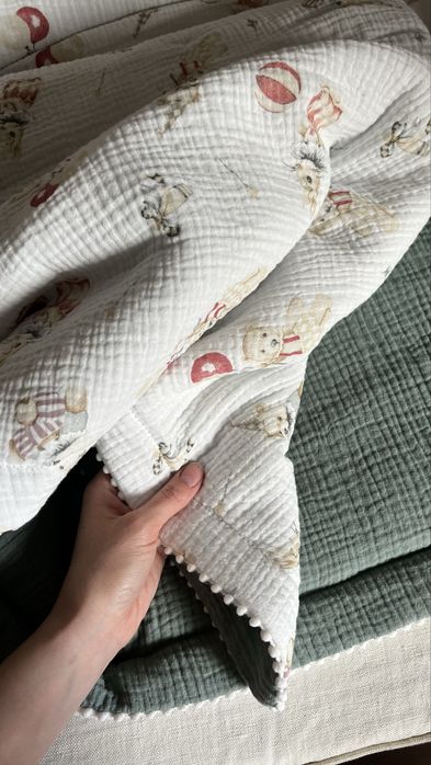 Детское покрывало из муслина.