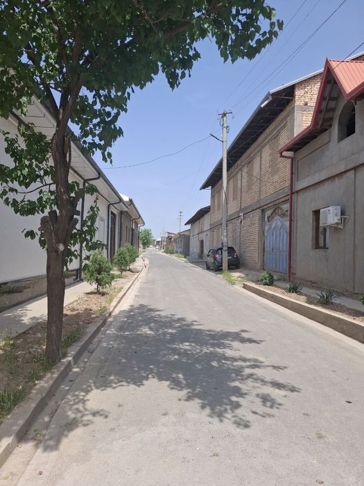 Продается 2-этажный дом