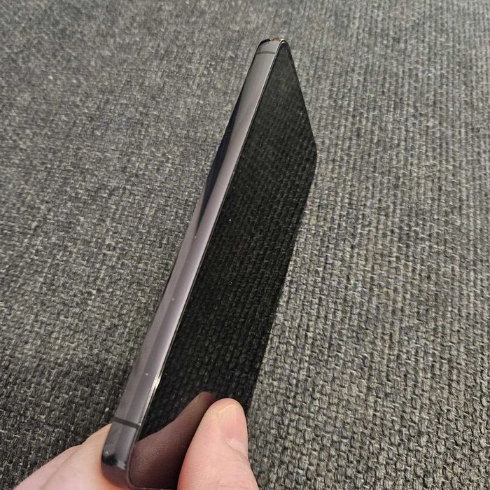 Vand telefon Samsung S23 5G, negru  8GB de RAM, memorie 256 GB, ca NOU