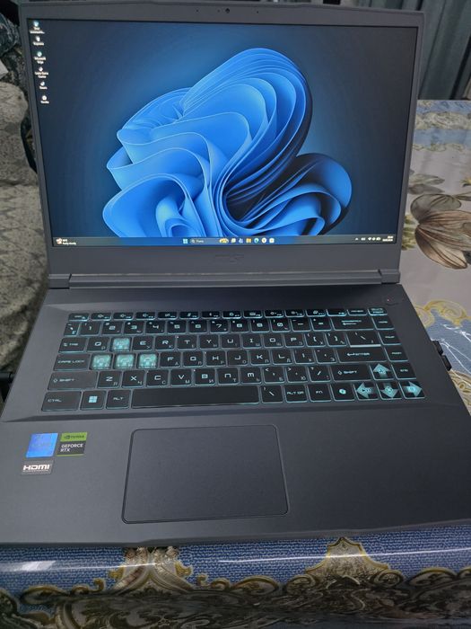 Ноутбук игровой,MSI