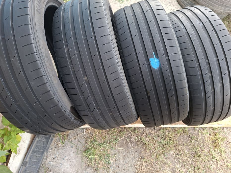 Продам шины. 225/45/19  кумхо экстра.