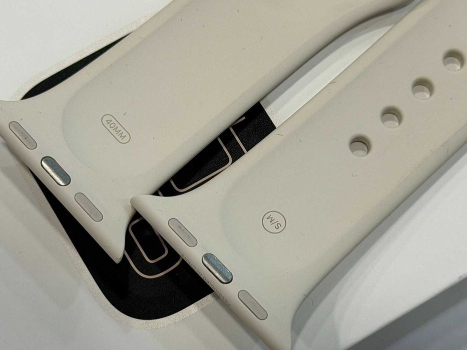Apple Watch SE 3 40mm Starlight