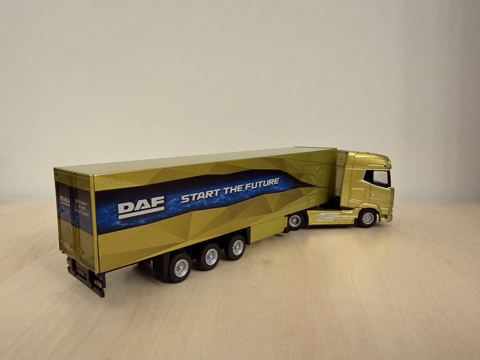 Macheta camion DAF XG WSI 1/87