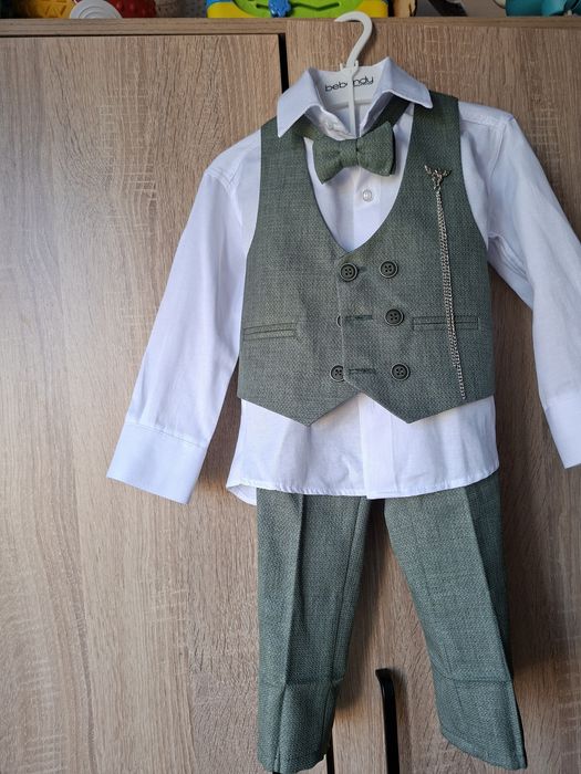 Бебешки    костюм
