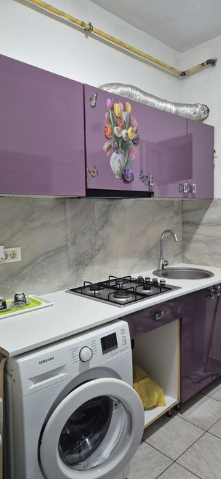 Închiriez garsoniera