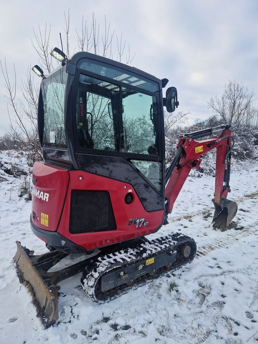 Miniexcavator Yanmar SV17 - doar 230 ore de functionare - an 2022