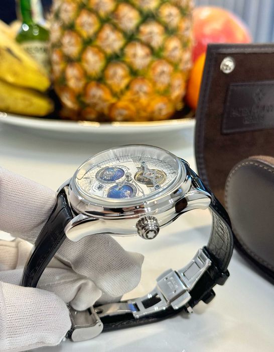 Часовници Montblanc сребро/турбийон