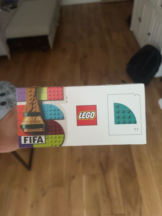 LEGO Editions 43032 – FIFA World Cup 2026 Official Emblem