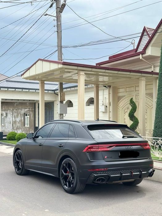 Audi Q8 Rs Sotiladi