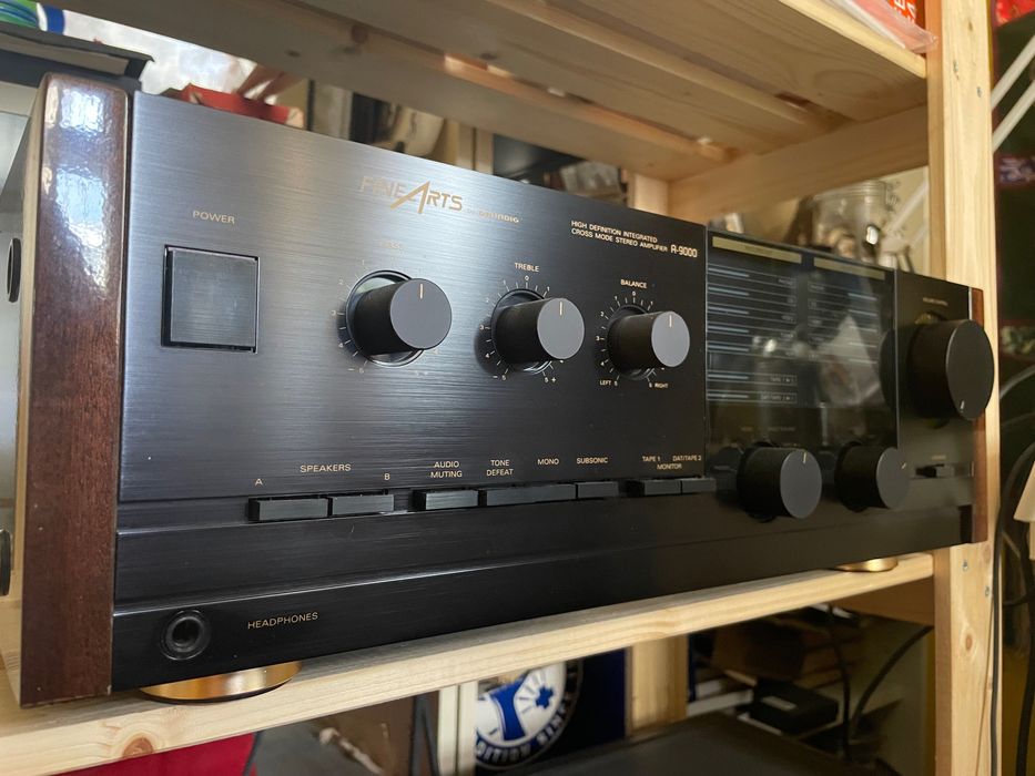 Усилвател Finearts a-9000