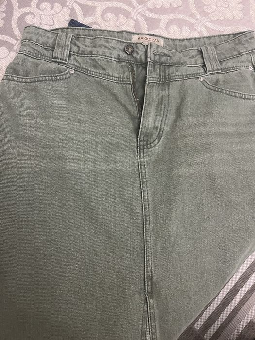 Продам женскую джинсовую  юбку