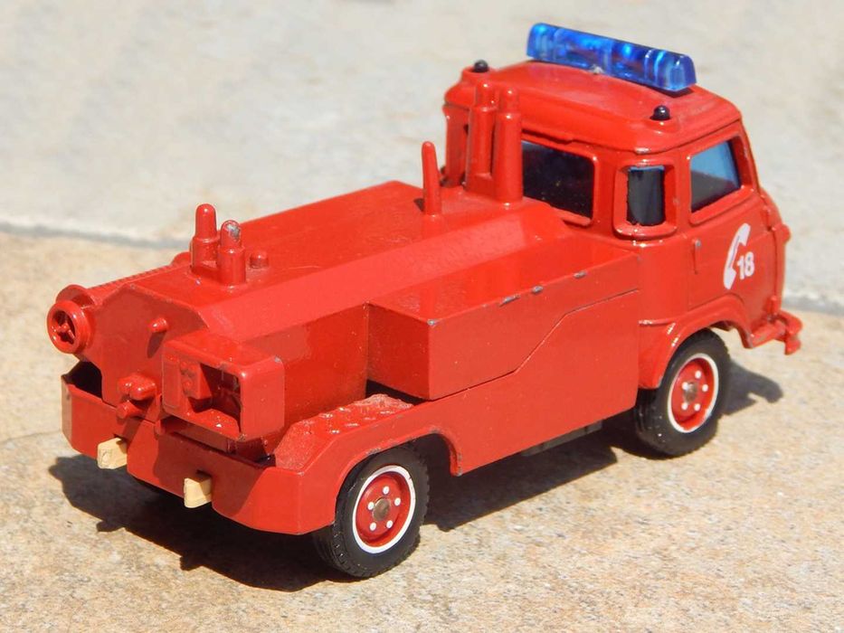 Macheta masina pompieri Saviem SG4 Solido Franta sc 1:50