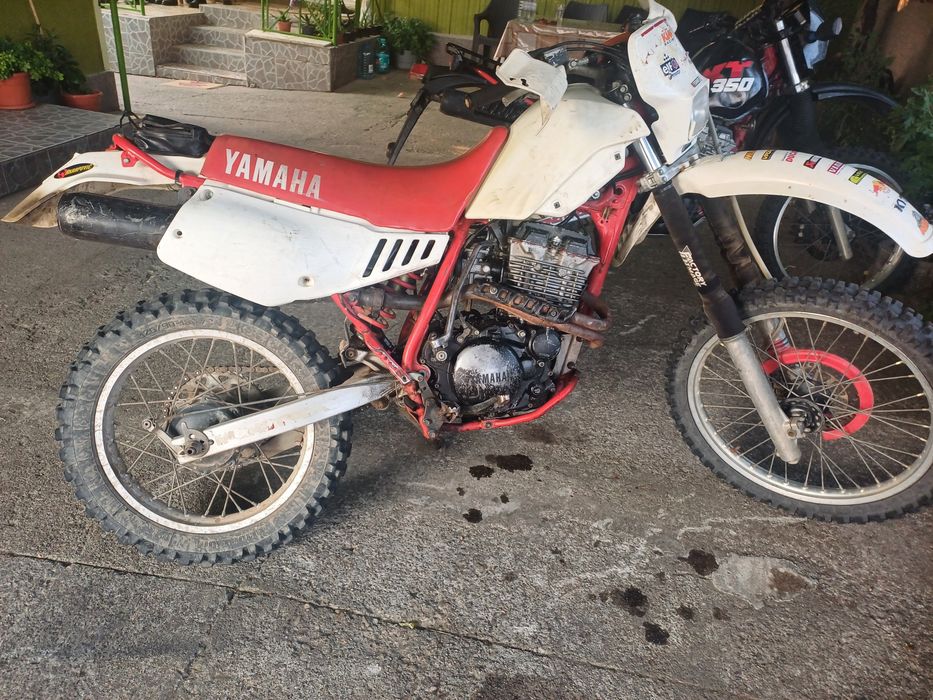Cross yamaha TT350