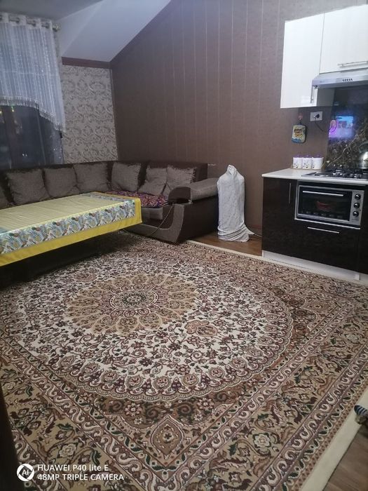 Andijon shahar, oʻzbekiston koʻchasi 3 honali uy sotiladi.