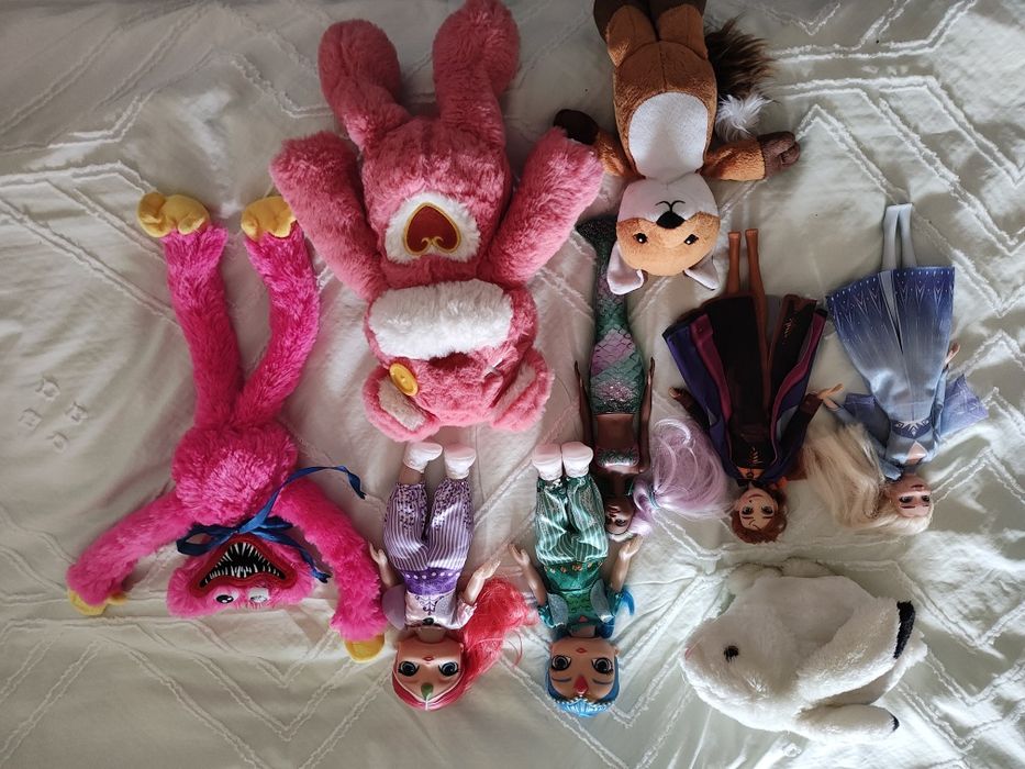 Кукли Барби оригинални,зайче на батерии и други,по 5 евро броя