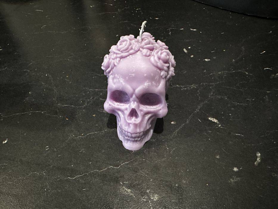 Handmade Soy Skull Candle / Lumănare Handmade Soia
