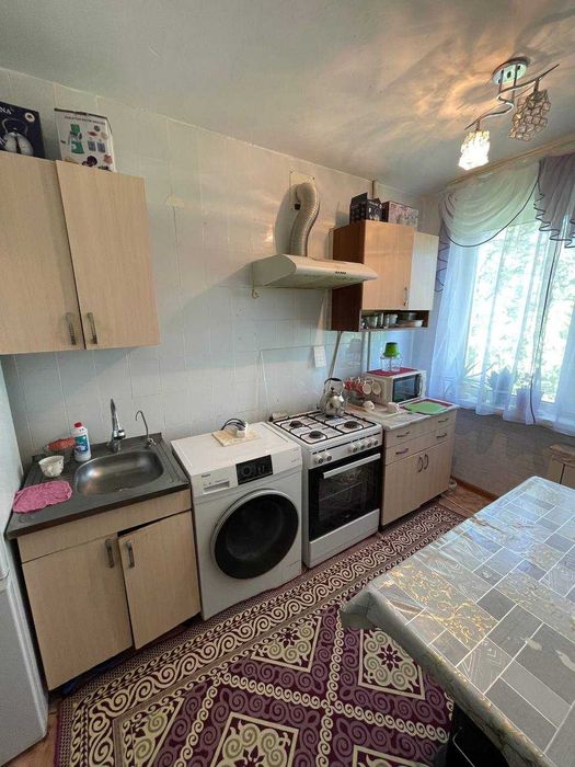 Продам 4-х комнатную квартиру