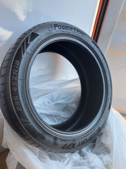 Шины   235/45/18