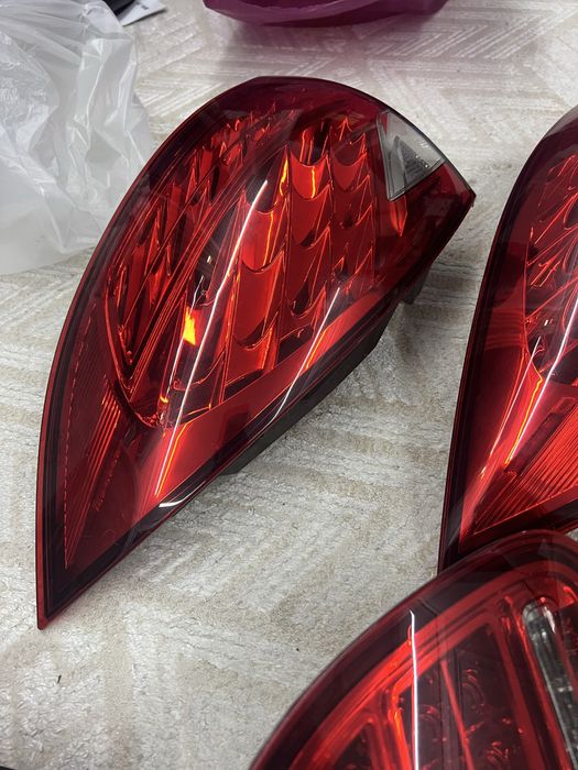 Фары Porsche Cayenne