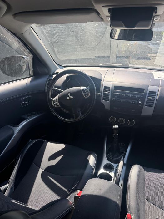 MITSUBISHI Outlander 2011 — imagine 4