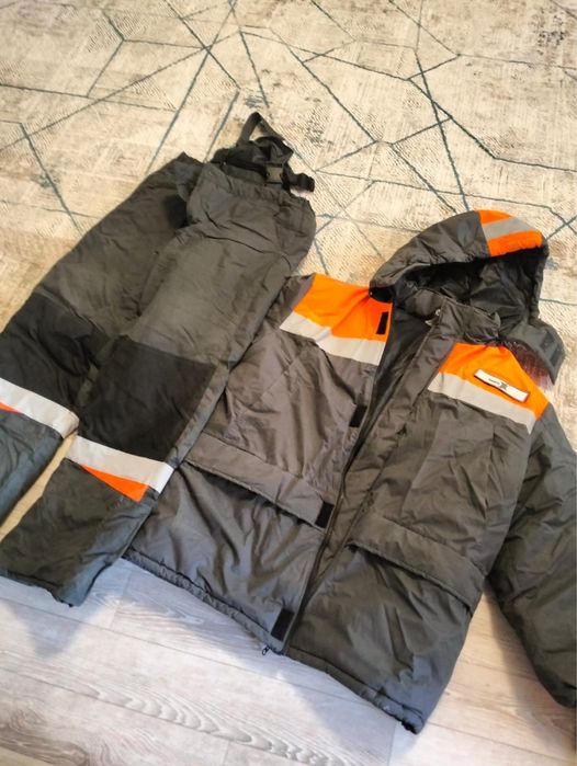 продам рабочую спецодежду б/у