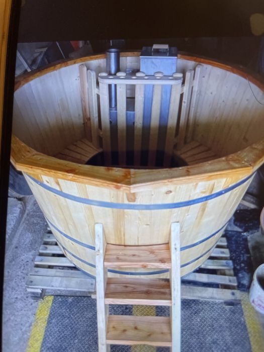 Butoaie stejar,salcâm și dud