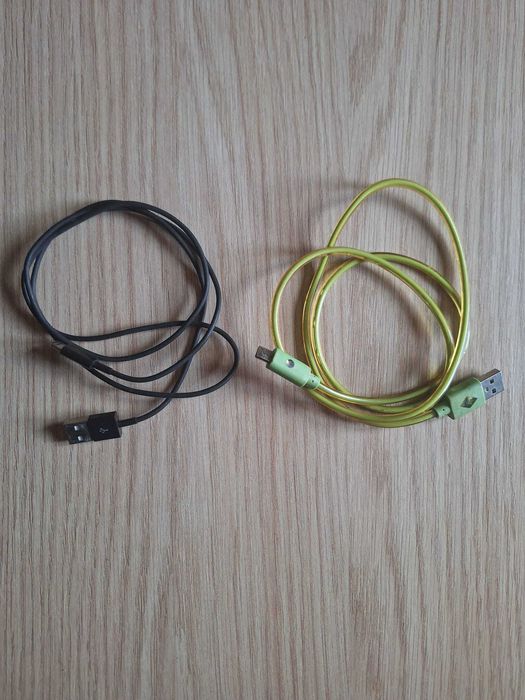 Lot 28 Telefoane Mixte – Netestate / Pentru Piese și Colecție + Accesorii