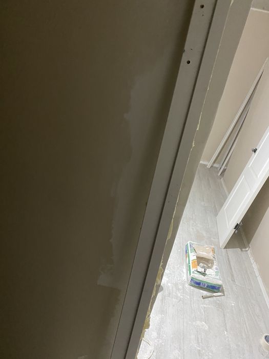 Межкомнатная дверь