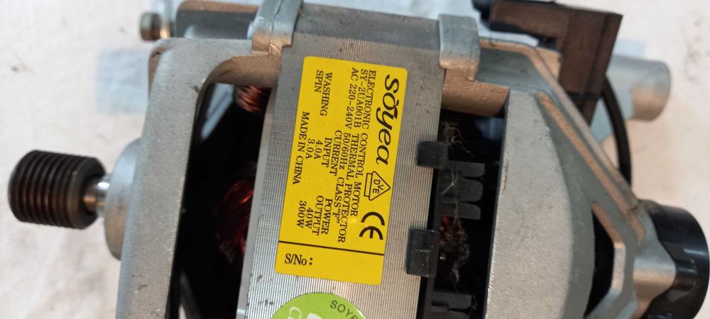 Мотор от пералня 220в.Работещ