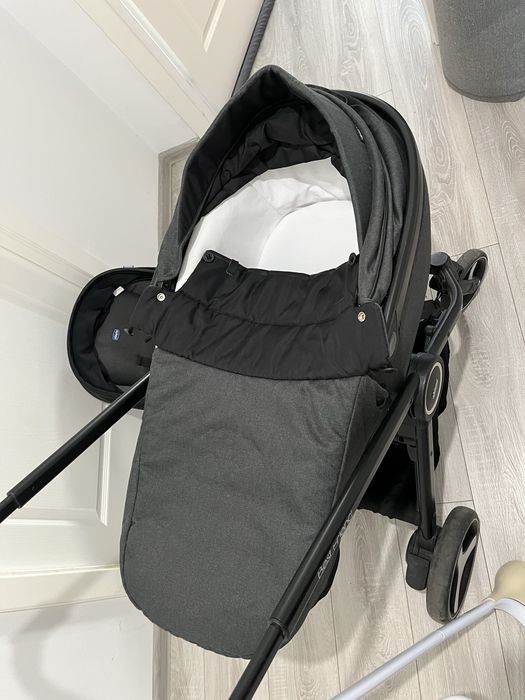 Carucior Chicco 2in 1
